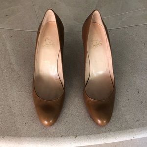 Christian Louboutin Simple Leather Pumps